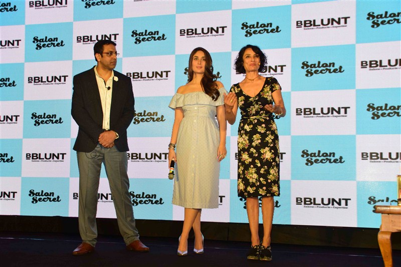 Bollywood actress Kareena Kapoor Khan Launch BBLUNT Salon Secret. Kareena Kapoor Khan,Kareena Kapoor launches BBLUNT Salon Secret,Kareena Kapoor,BBLUNT Salon Secret,Kareena Kapoor baby bump,Kareena Kapoor latest pics,Kareena Kapoor latest images,Kareena Kapoor latest photos,Kareena Kapoor latest stills,Kareena Kapoor la