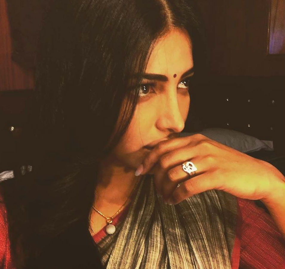 Naga Chaitanya,Shruti Haasan,Premam,Naga Chaitanya in Premam,Shruti Haasan in Premam,Premam movie stills,Premam movie pics,Premam movie images,Premam movie photos,Premam movie pictures