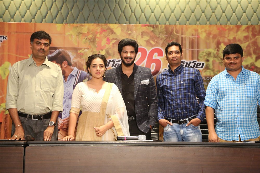 Telugu movie 100 Days of Love Press Meet held in Hyderabad. Celebs like Dulquer Salmaan, Nithya Menen, Bijibal and others graced the event. 100 Days of Love is an upcoming romantic comedy film written and directed by debutant Jenuse Mohamed. The film stars Dulquer Salmaan and Nithya Menen in the lead role. 100 Days of Love Press Meet,100 Days of Love,Telugu movie 100 Days of Love,Dulquer Salmaan,Nithya Menen,Dulquer Salmaan and Nithya Menen,100 Days of Love Press Meet pics,100 Days of Love Press Meet images,100 Days of Love Press Meet photos,100 Days of Lov