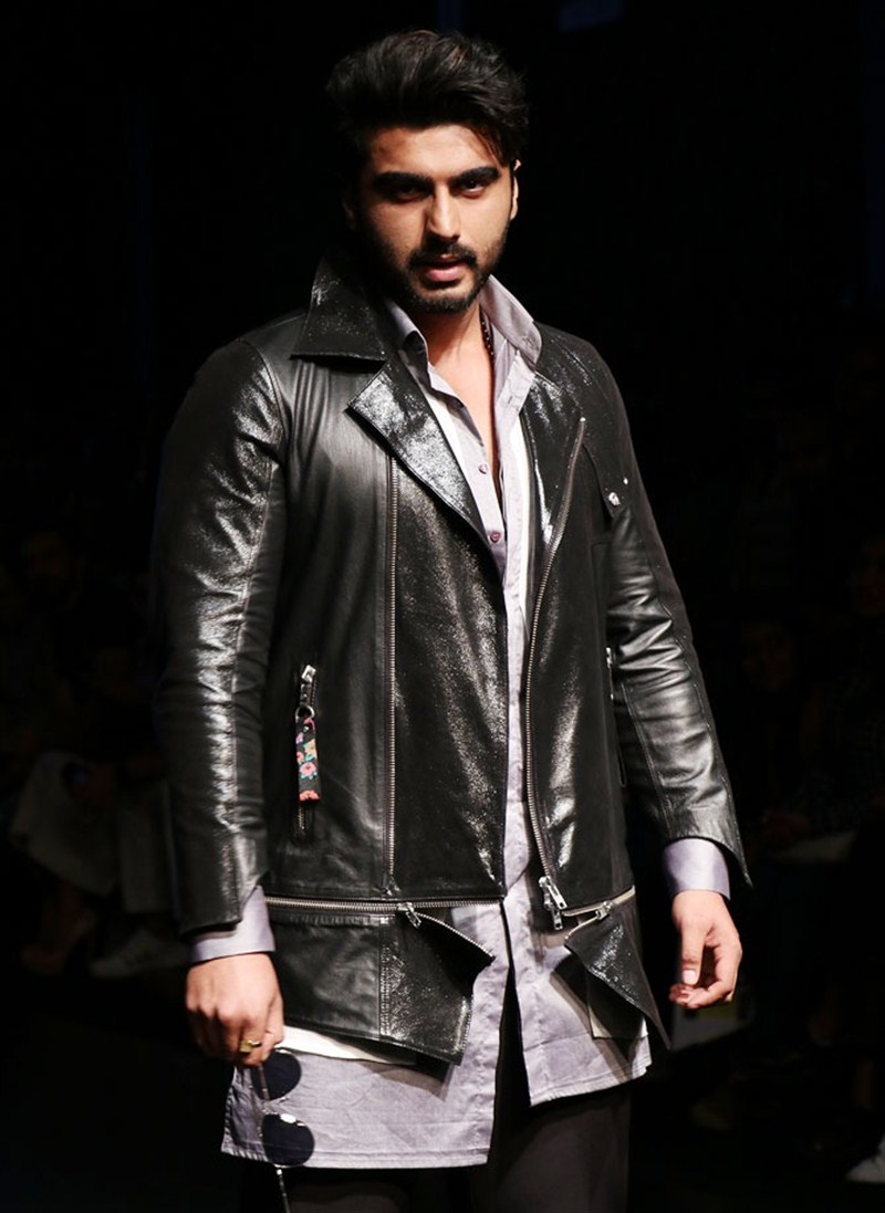Bollywood actor Arjun Kapoor walks the ramp at The Lakme Fashion Week. Arjun Kapoor,Arjun Kapoor at The Lakme Fashion Week,Lakme Fashion Week,Lakme Fashion Week 2016,Arjun Kapoor walks the ramp,Sahil Aneja,Lakme Fashion Week Winter Festive 2016,Lakme Fashion Week Winter Festive