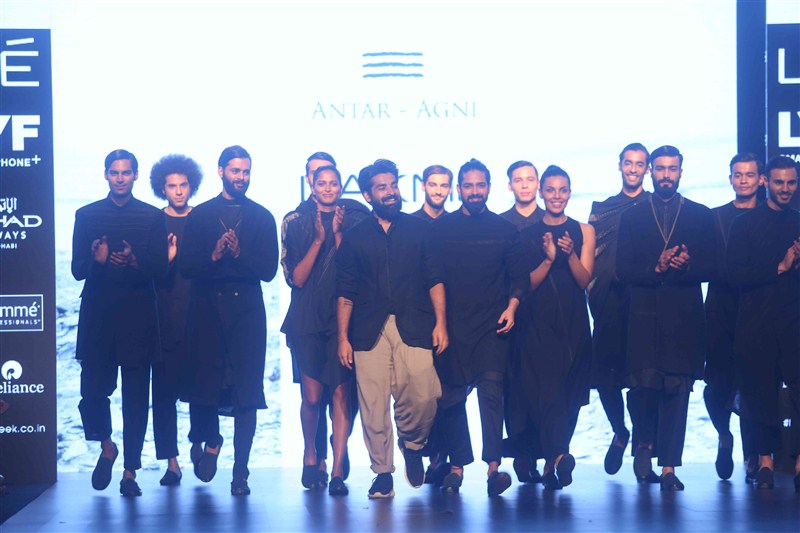 Lakme Fashion Week Day 1: Best looks from Antar-Agni's show Lakme Fashion Week Day 1,Lakme Fashion Week,Antar-Agni's show,Antar-Agni show,Lakme Fashion Week pics,Lakme Fashion Week images,Lakme Fashion Week photos,Lakme Fashion Week stills,Lakme Fashion Week pictures