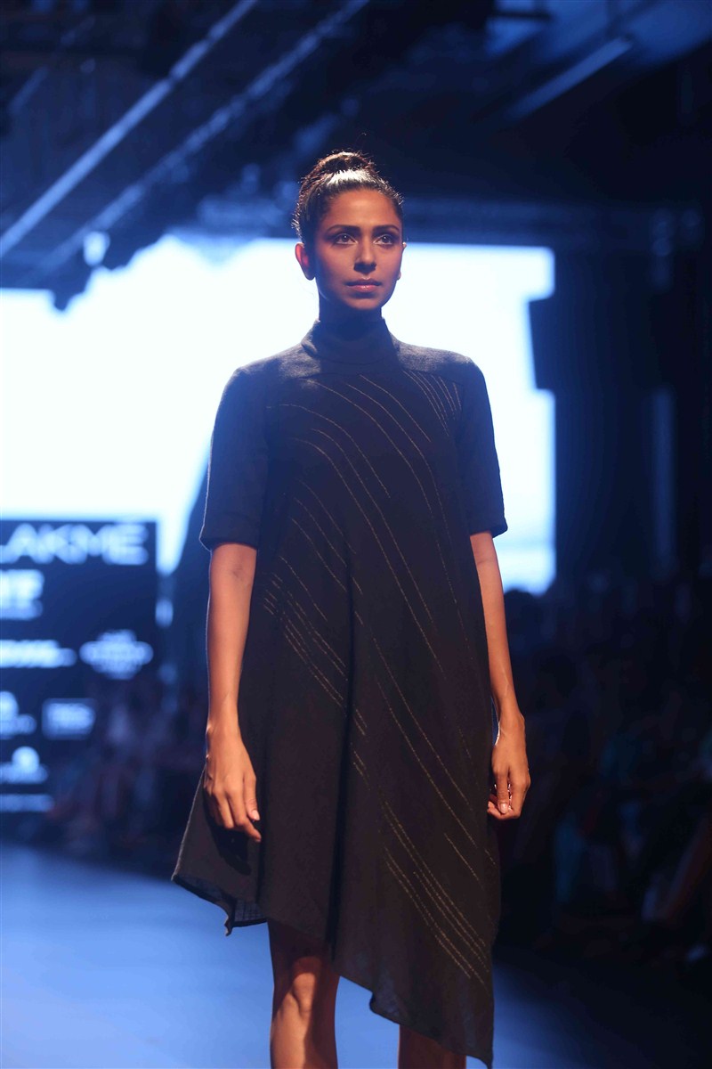 Lakme Fashion Week Day 1: Best looks from Antar-Agni's show Lakme Fashion Week Day 1,Lakme Fashion Week,Antar-Agni's show,Antar-Agni show,Lakme Fashion Week pics,Lakme Fashion Week images,Lakme Fashion Week photos,Lakme Fashion Week stills,Lakme Fashion Week pictures
