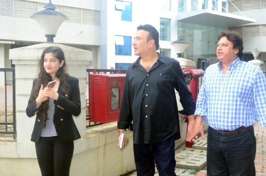 Anu Malik & his daughter Anmol Malik visited the ITA School, Mumbai to interact with students who were passing out from the singing course.