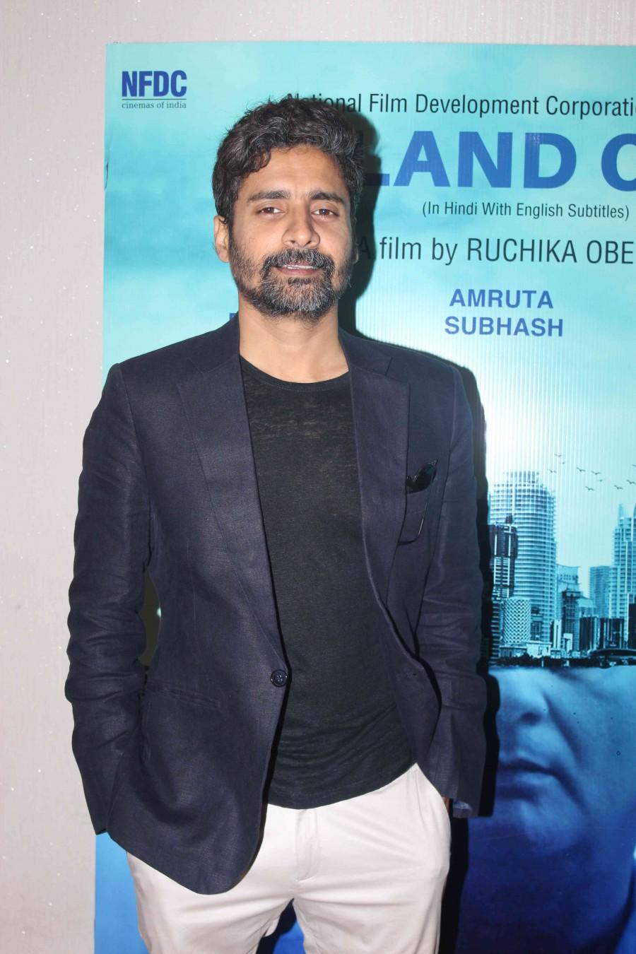 Bollywood movie Trailer launch of film Island City,Island City Trailer Launch,Vinay Pathak,Amruta Subhash,Tannishtha Chatterjee,Samir Kochhar,Island City Trailer,Island City Trailer Launch pics,Island City Trailer Launch images,Island City Trailer Launch photos,Island Ci