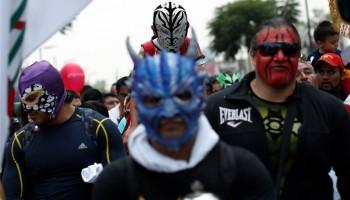 Mexican wrestlers,Masked lucha libre,Masked lucha libre wrestlers,wrestlers,Lady Guadalupe,Mexico City,Basilica