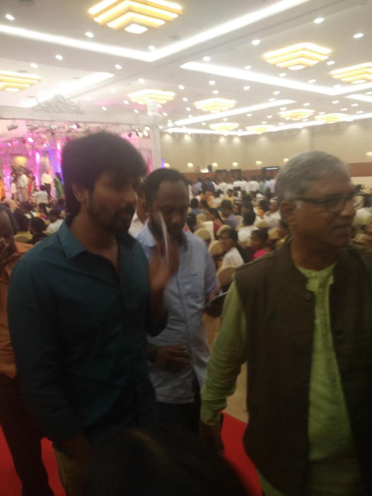 Vijay, Sivakarthikeyan, Chiranjeevi, Keerthy Suresh at Raadhika Sarathkumar's daughter Rayane wedding. Vijay,Sivakarthikeyan,Chiranjeevi,Keerthy Suresh,Raadhika Sarathkumar,Raadhika Sarathkumar daughter,raadhika sarathkumar daughter marriage,Rayane wedding pics,Rayane wedding images,Rayane wedding photos