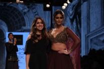 Bollywood actress Ileana D'Cruz shines at Lakme Fashion Week 2016.