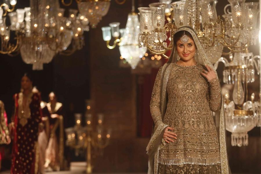 Actress Kareena Kapoor Khan, who is expecting her first child with Saif Ali Khan in December, turned showstopper for designer Sabyasachi Mukherjee for the Lakme Fashion Week (LFW) Winter/Festive 2016 and she says that it was an emotional moment for her as this was the first time Kareena Kapoor,Kareena Kapoor baby bump,Kareena Kapoor walks the Ramp with her Baby Bump,Kareena Kapoor at the finale of Lakme Fashion Week 2016,Kareena Kapoor at Lakme Fashion Week 2016,Kareena Kapoor at Lakme Fashion Week,Kareena Kapoor Khan,Kareena Kap