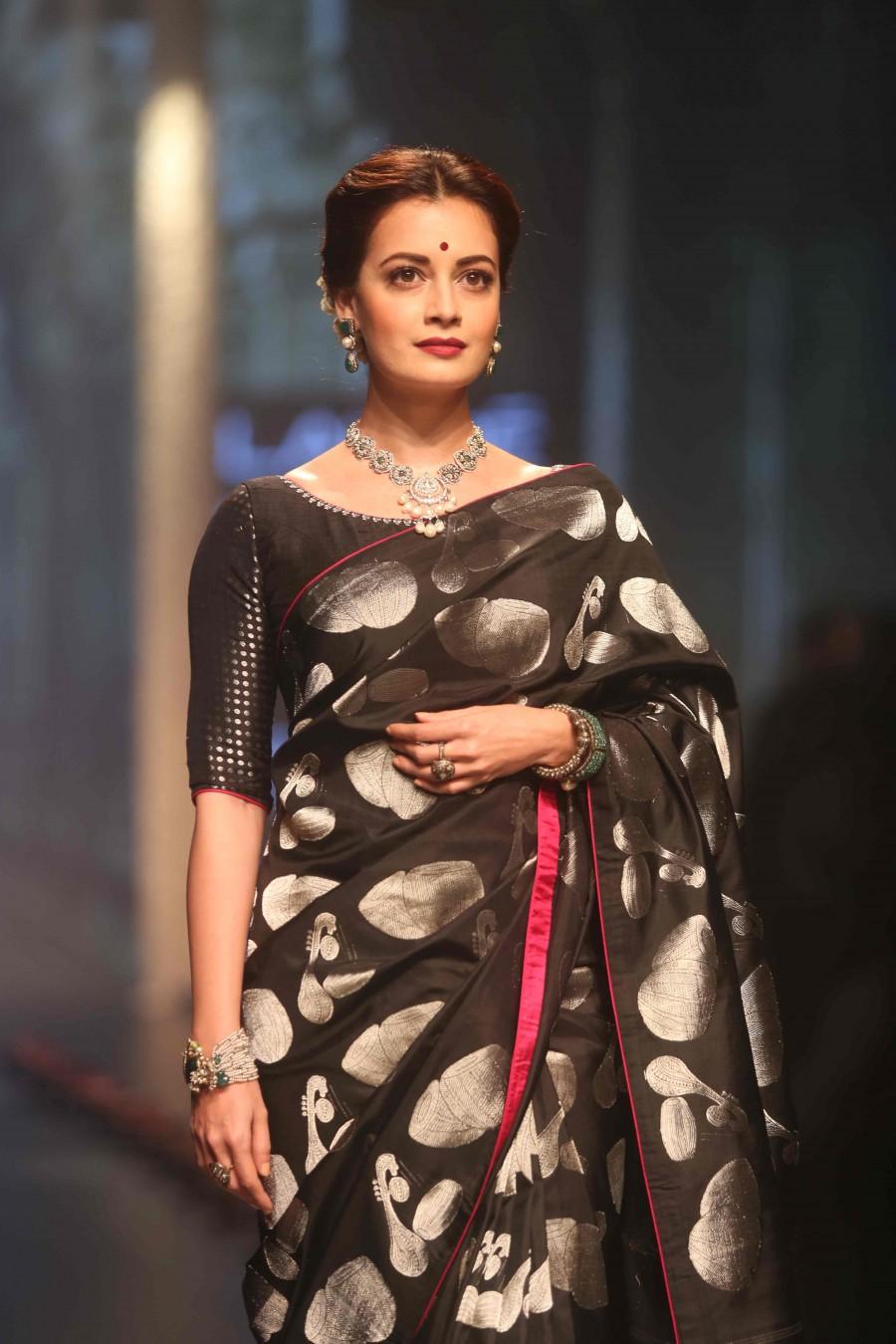 Bollywood actress Dia Mirza walks for Santosh Parekh at Lakme Fashion Week 2016. Dia Mirza,Dia Mirza at Lakme Fashion Week 2016,Dia Mirza at Lakme Fashion Week,Lakme Fashion Week,Lakme Fashion Week 2016,Dia Mirza pics,Dia Mirza images,Dia Mirza photos,Dia Mirza stills,Dia Mirza pictures