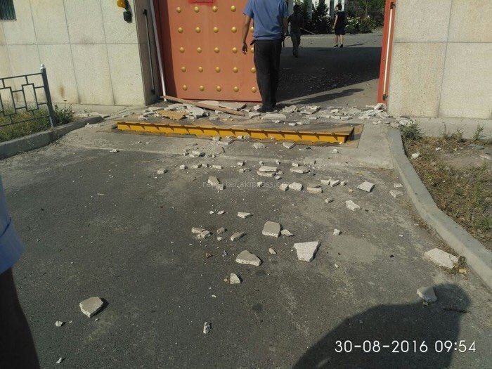 At least one person was killed and several others were injured on Tuesday when a powerful explosion rocked the Chinese embassy in Kyrgyzstan's capital Bishkek. The country's Emergency Response authorities said the blast occurred after a car reportedly rammed the gates of the compound, RT news reported. Chinese embassy,blast at Chinese embassy,Chinese embassy blast,Kyrgyzstan,Blast at Chinese embassy,Chinese embassy in Kyrgyzstan