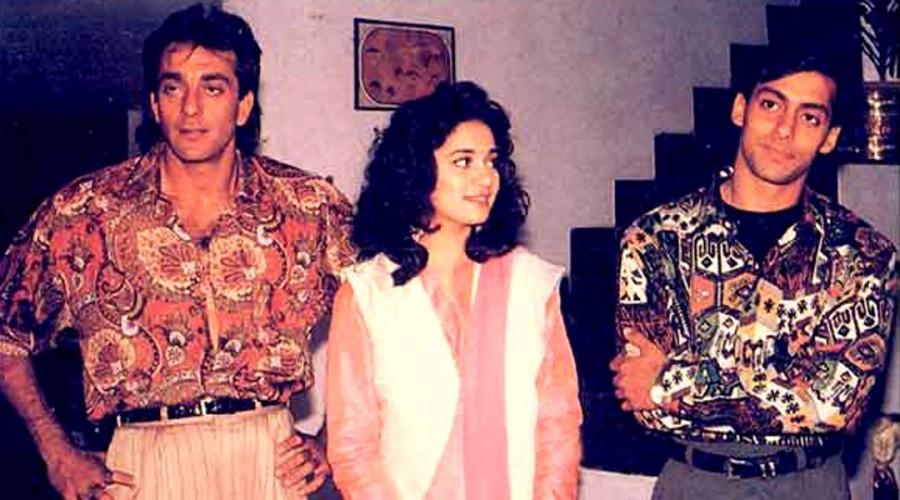 Film actor Sanjay Dutt and Salman Khan's blockbuster hit movie 'Saajan' will soon complete 25 years. Sanjay Dutt,Salman Khan,Sanjay Dutt and Salman Khan,Saajan,25 years of Saajan,Saajan 25 years,Salman Khan movie,Sanjay Dutt movie
