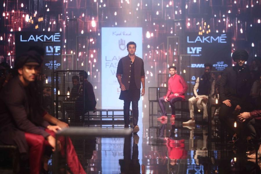 Bollywood actor Ranbir Kapoor, Arjun Kapoor and actress Shraddha Kapoor walk for Kunal Rawal at Lakme Fashion Week 2016. Ranbir Kapoor,Arjun Kapoor,Shraddha Kapoor,Kunal Rawal,Lakme Fashion Week 2016,Lakme Fashion Week,LFW,LFW 2016