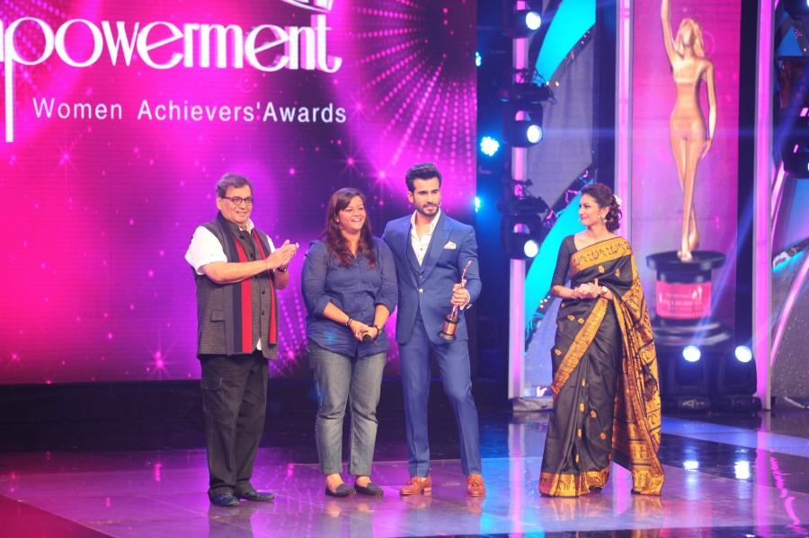 Molecule Communications celebrated its most Philanthropic and Inspiring award 'The Fempowerment Women Achievers Award', by honoring the achievements of the women from all walks of life. The awardees have made a significant difference in their chosen causes. The award function was attended by the who's who of the industry included Subhash Ghai, Saroj Khan, Kailash Kher, Dolly Thakore, Chhaya Momaya, Mrunalini Deshmukh, Krishika Lulla, Bhawana Somaaya, Gurmeet Choudhry, Debina, Supriya, Sriti Jha, Sayantani Ghosh, Sanjeeda Sheikh, Karan Tacker, Ritvik Dhanjani, Asha Negi, Aditi Mittal, Shahid Mallya, Lavina, Meghna Ghai Puri, ?Shaina Nath, Sathya Saran, Shilpa Rao and many more. Women Achievers Award,Fempowerment Women Achievers Award Winners,Women Achievers Award Winners,Subhash Ghai,Saroj Khan,Kailash Kher,Dolly Thakore,Chhaya Momaya,Mrunalini Deshmukh,Krishika Lulla,Bhawana Somaaya,Gurmeet Choudhry,Debina,Supriya,Sriti Jha,Say