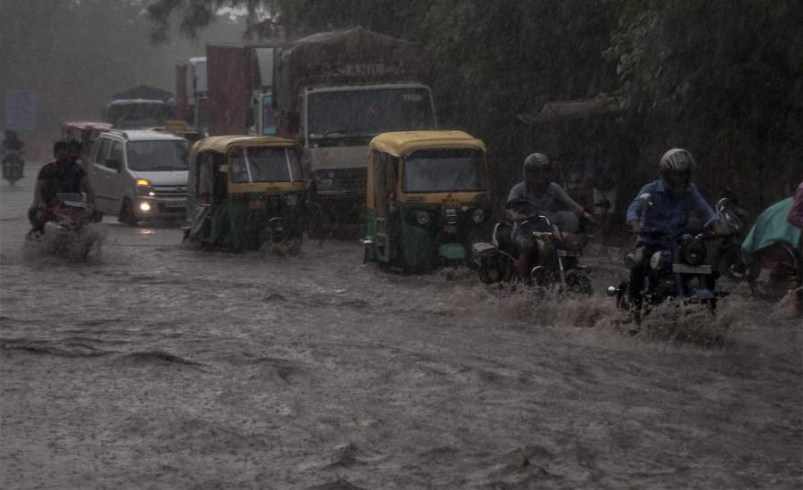 At least seven people were killed as heavy rains lashed Hyderabad on Wednesday morning, officials said. Hyderabad,heavy rain in Hyderabad,Hyderabad heavy rain,killed as rains batter Hyderabad,Hyderabad traffic,Seven killed in Hyderabad