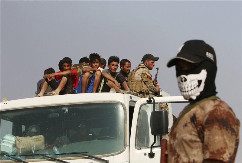 The Iraqi army dislodged Islamic State fighters from the Qayyara oil producing region located south of their de facto capital Mosul. Islamic State,Iraqi army,Islamic State fighters,Qayyara oil,Iraq,Mosul,facto capital Mosul