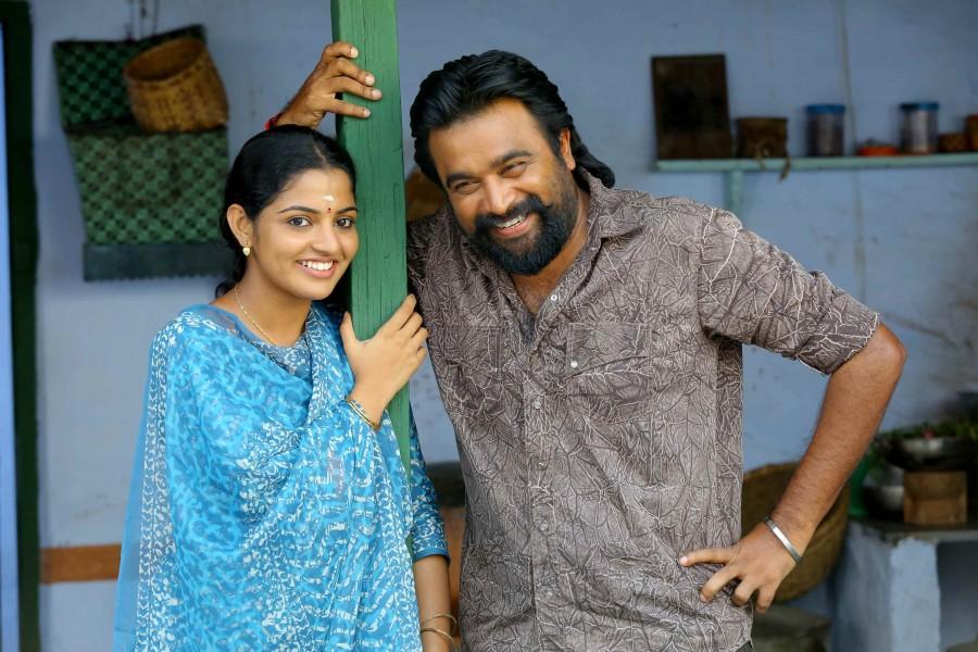 Kidaari is an upcoming Tamil action film directed by Prasath Murugesan and produced by M. Sasikumar under the Company Productions banner. The film stars Sasikumar and Nikhila Vimal in the lead role, while Napoleon, Suja Varunee, O. A. K. Sundar, Vela Ramamurthy, Vasumithra and Mu. Ramasamy appears in the supporting role. The songs and background score for the film are composed by Darbuka Siva. Sasikumar,Nikhila Vimal,Kidaari,Sasikumar as Kidaari,Kidaari stills,Kidaari pictures,Kidaari photos,Kidaari pics,Kidaari images,Kidaari movie stills,Kidaari movie pics,Kidaari movie images,Kidaari movie photos,Kidaari movie pictures