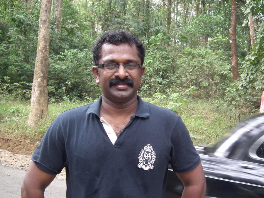 Malayalam film actor Sreejith Ravi was arrested on Friday on complaints of a group of school girls that he exposed himself before them. Ravi denied the allegations. The Kerala Police said he will be brought before a court later in the day. Sreejith Ravi,girl students complaint Sreejith Ravi,actor Sreejith Ravi,Sreejith Ravi arrested for showing private parts,Sreejith Ravi arrest,Sreejith Ravi pics,Sreejith Ravi images,Sreejith Ravi photos,Sreejith Ravi stills,Sreejith Ravi pictures