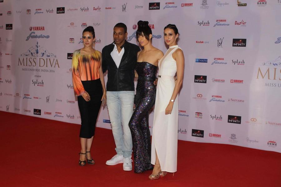 Celebs like Parineeti Chopra, Arjun Rampal, Aditi Rao Hydari, Abhay Deol, Urvashi Rautela, Harrison James, Sucheta Sharma, Alesia Raut, Lara Dutta, Abhay Deol, Daisy Shah, Pria Kataaria, Yogesh Lakhani, Salman Yusuff Khan and others graced Miss Diva Finale 2016. Miss Diva Finale,Miss Diva Finale 2016,Parineeti Chopra,Arjun Rampal,Aditi Rao Hydari,Abhay Deol,Urvashi Rautela,Harrison James,Sucheta Sharma,Alesia Raut,Lara Dutta,Abhay Deol,Daisy Shah