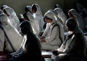 Mother Teresa,Mother Teresa Missionaries,Missionaries of Charity,mother teresa sainthood,mother teresa to become saint,mother teresa missionaries of charity,Mother Teresa  pics,Mother Teresa  images,Mother Teresa photos,Mother Teresa stills,Mother Teresa