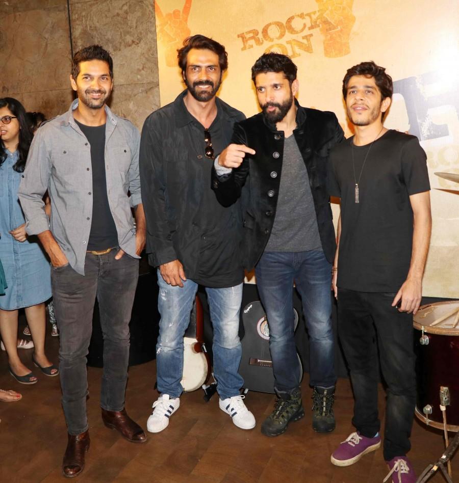 Bollywood movie 'Rock On 2' Teaser launched last night. Celebs like Arjun Rampal, Shashank Arora, Prachi Desai, Shraddha Kapoor, Farhan Akhtar, Purab Kohli and others graced the event. Rock On 2,Rock On 2 teaser launch,Rock On 2 teaser,Arjun Rampal,Shashank Arora,Prachi Desai,Shraddha Kapoor,Farhan Akhtar,Purab Kohli,Rock On 2 teaser pics,Rock On 2 teaser images,Rock On 2 teaser photos,Rock On 2 teaser stills,Rock On 2 teaser pictures