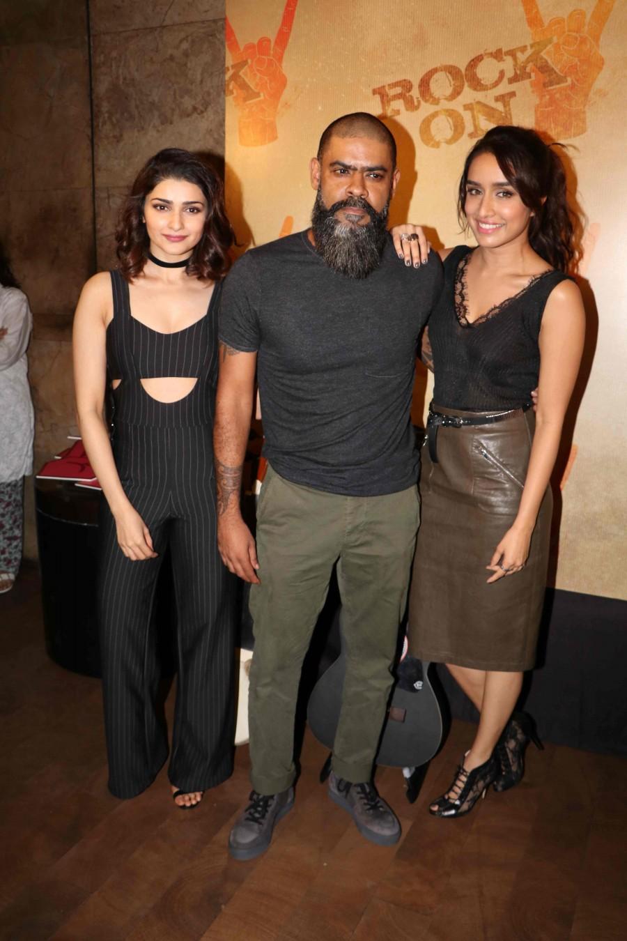 Bollywood movie 'Rock On 2' Teaser launched last night. Celebs like Arjun Rampal, Shashank Arora, Prachi Desai, Shraddha Kapoor, Farhan Akhtar, Purab Kohli and others graced the event. Rock On 2,Rock On 2 teaser launch,Rock On 2 teaser,Arjun Rampal,Shashank Arora,Prachi Desai,Shraddha Kapoor,Farhan Akhtar,Purab Kohli,Rock On 2 teaser pics,Rock On 2 teaser images,Rock On 2 teaser photos,Rock On 2 teaser stills,Rock On 2 teaser pictures