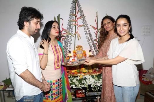 Bollywood celebs like Shraddha Kapoor, Vivek Oberoi, Govinda were seen celebrating the Ganesh Chaturthi festival.