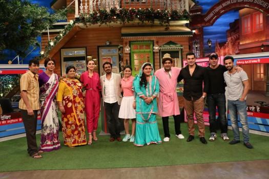 Nawazuddin Siddiqui, Amy Jackson, Sohail Khan promote Freaky Ali movie on the sets of The Kapil Sharma Show.