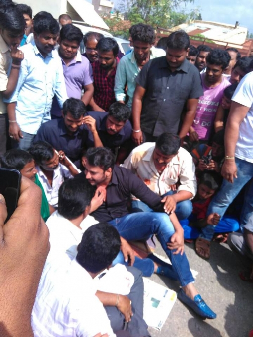 Darshan,Darshan protest against Cauvery river,protest against Cauvery river,Cauvery river,Cauvery water war,Cauvery water dispute,cauvery water issue,cauvery water to tamil nadu,Cauvery water protest