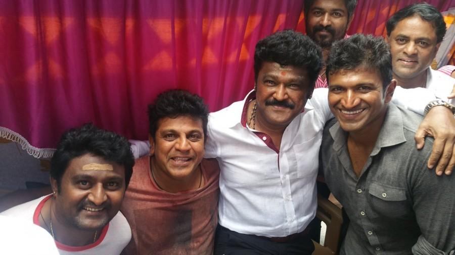Cauvery water war: Puneeth Rajkumar, Darshan, Jaggesh support Karnataka Bandh. Puneeth Rajkumar,Darshan,Jaggesh,Karnataka Bandh,Cauvery water war,Cauvery water,Cauvery water dispute,cauvery water issue,cauvery water to tamil nadu