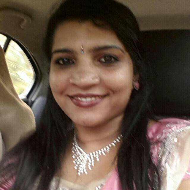 Saritha S Nair Saritha s nair,solar scam,Saritha S Nair photos,leaked photos of saritha