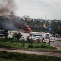 Cauvery water issue,Cauvery water,cauvery water row,cauvery water to tamil nadu,Pro-Kannada activists vandalise Tamil Nadu vehicles,Tamil Nadu vehicles,Tamil Nadu vehicles vandalise