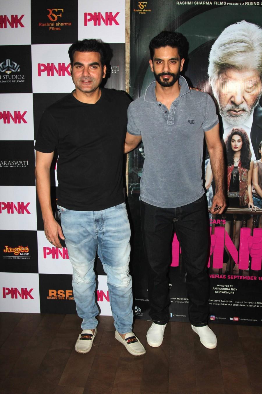Bollywood celebs at Celebs at Amitabh Bachchan's Pink special screening. Pink special screening,Amitabh Bachchan,Taapsee Pannu,Kirti Kulhari,Pink,bollywood movie Pink,Pink special screening pics,Pink special screening images,Pink special screening photos,Pink special screening stills,Pink special screening pictures