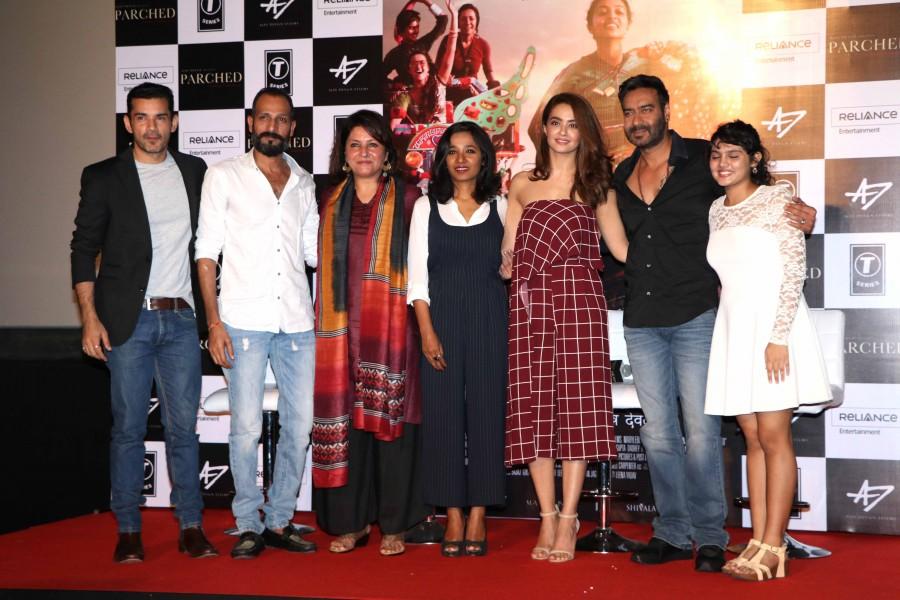 Bollywood actors Ajay Devgn, Surveen Chawla, Tannishtha Chatterjee launch Parched trailer. Ajay Devgan,Tannishtha Chatterjee,Lehar Khan,Parched,Parched press conference,Surveen Chawla,Parched trailer,Parched trailer launch,Parched trailer launch pics,Parched trailer launch images,Parched trailer launch photos,Parched trailer launch stills,Parch