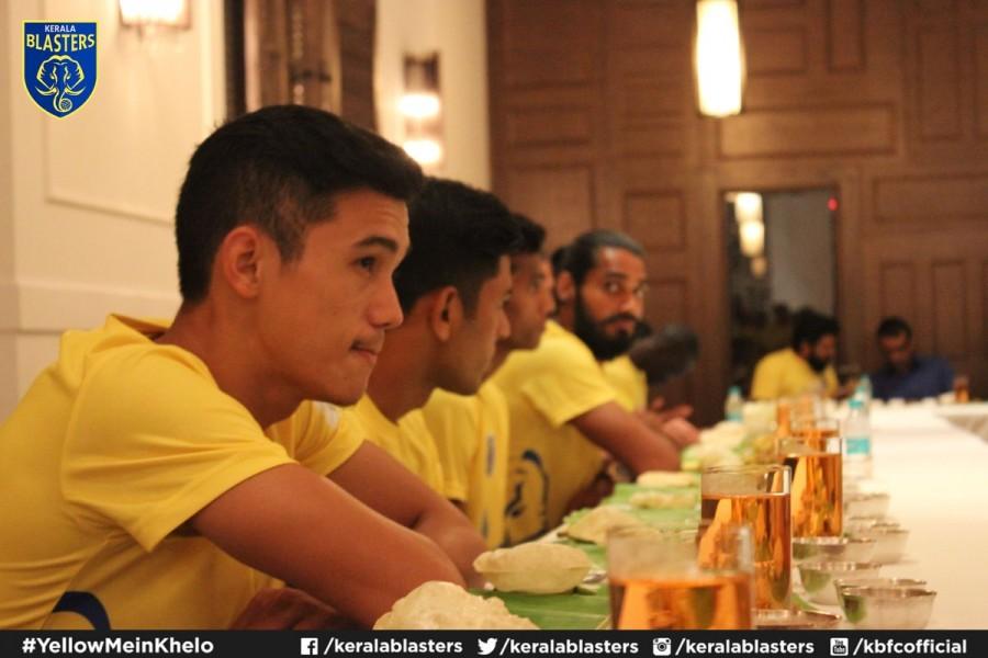 Former Indian opener Sachin Tendulkar celebrates Onam festival with Kerala Blasters team. Sachin Tendulkar,Sachin,Sachin Tendulkar celebrates Onam festival,Sachin celebrates Onam festival,Onam festival,Onam,Onam celebrations,Sachin Tendulkar with Kerala Blasters team,Kerala Blasters team,Onam celebrations pics,Onam celebration pics,Onam celebr