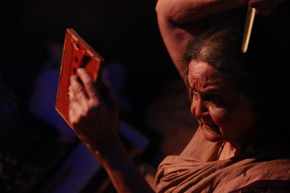 Actor-filmmaker Lakshmy Ramakrishnan's third Tamil directorial Lakshmi Ramakrishnan,Ammani Movie Stills,Ammani,Tamil movie Ammani,Ammani Movie pics,Ammani Movie images,Ammani Movie photos,Ammani Movie pictures,Subbalakshmi,Nithin Sathya