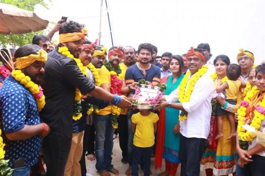 Udhayanidhi Stalin, Manjima Mohan's New movie launched under Lyca Productions No 9 in Chennai. Celebs like Udhayanidhi Stalin, Manjima Mohan, Director Gaurav Narayanan, Producer Raju Mahalingam, Arvind Singh, RK Suresh and others graced the event.