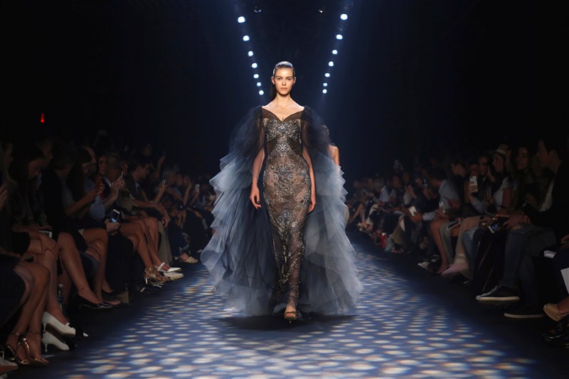 Catwalk creations and backstage highlights from New York fashion week. New York Fashion Week,NYFW,NYFW 2016,New York Fashion Week 2016,New York Fashion Week pics,New York Fashion Week images,New York Fashion Week photos,New York Fashion Week stills,New York Fashion Week pictures