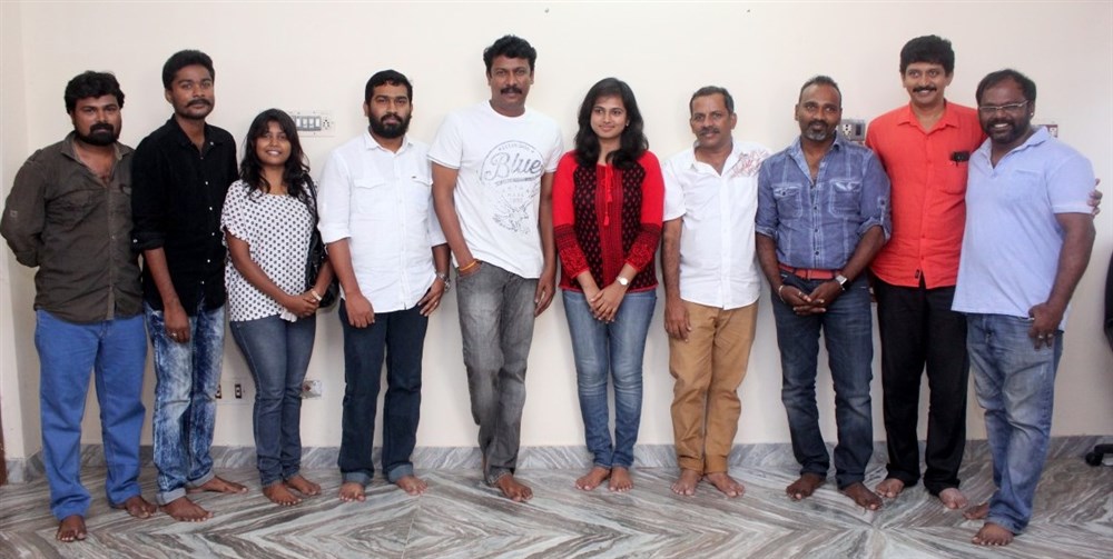 Tamil movie Aan Devathai launched in Chennai. Celebs like Samuthirakani, Ramya Pandian, Producer Fakrudeen, Director Thamira, Costume designer Keerthivasan, Cinematographer Vijay Milton, Stunt Master Run Ravi, Shobia SowriRajan and others graced the event. Aan Devathai Movie Launch,Aan Devathai,Samuthirakani,Ramya Pandian,Producer Fakrudeen,Director Thamira,Costume designer Keerthivasan,Cinematographer Vijay Milton,Stunt Master Run Ravi,Aan Devathai Movie pooja,Aan Devathai Movie Launch pics,Aan Devathai Mo