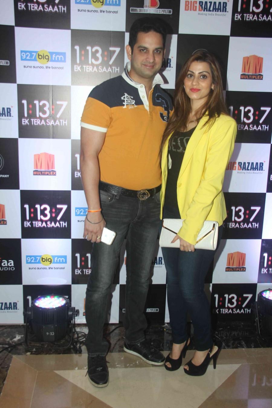 Bollywood movie 1:13:7 Ek Tera Saath trailer launched last night. 1:13:7 Ek Tera Saath is an upcoming Bollywood movie directed by Arshad Siddiqui and produced by Eyefaa Studio under the Eyefaa Studio banner. The film stars Ssharad Malhotra, Hritu Dudani and Melanie Nazareth. Music composed by Liyakat Ajmeri, Sunil Singh, Liyakat Ajmeri, Ali (Piku), Liyakat Ajmeri, Nawab Khan & Sunil Singh. Lyrics by A M Turaz, Devendra Kafir, Ahmed Siddiqui & Husna Khan. 1:13:7 Ek Tera Saath trailer,1:13:7 Ek Tera Saath,1:13:7 Ek Tera Saath trailer launch,1:13:7 Ek Tera Saath trailer launch pics,1:13:7 Ek Tera Saath trailer launch images,1:13:7 Ek Tera Saath trailer launch photos,1:13:7 Ek Tera Saath trailer launch stills