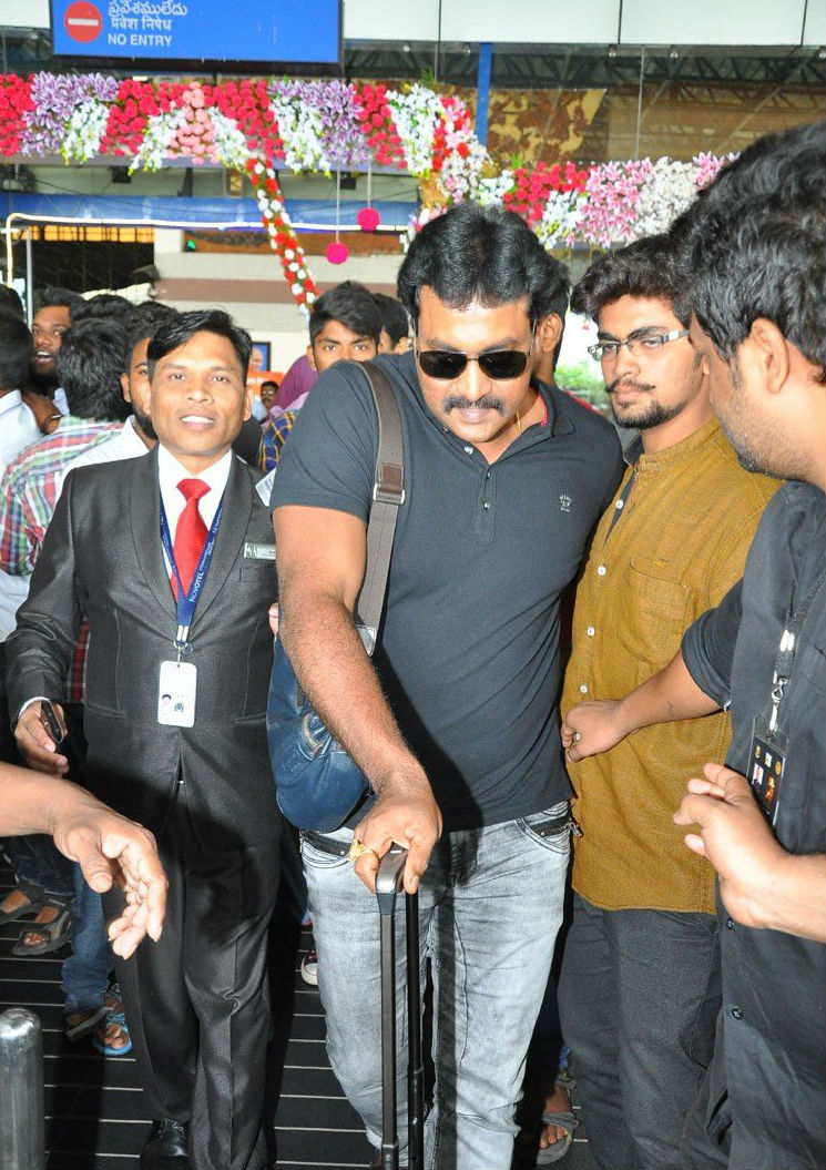 Celebs like Megastar Chiranjeevi, Boney Kapoor, Sridevi, Allu Sirish, Sunil, Raj Tarun, Ali and others snapped at Vizag Airport to attend Mohan Babu's 40 year Celebrations. Mohan Babu's Felicitation Ceremony,Mohan Babu Felicitation Ceremony,Mohan Babu,Mohan Babu 40 Celebrations,Mohan Babu 40 Years,Chiranjeevi,Boney Kapoor,Sridevi,Allu Sirish,Sunil,Ali,Megastar Chiranjeevi,MB40 Event,MB40,Raj Tarun