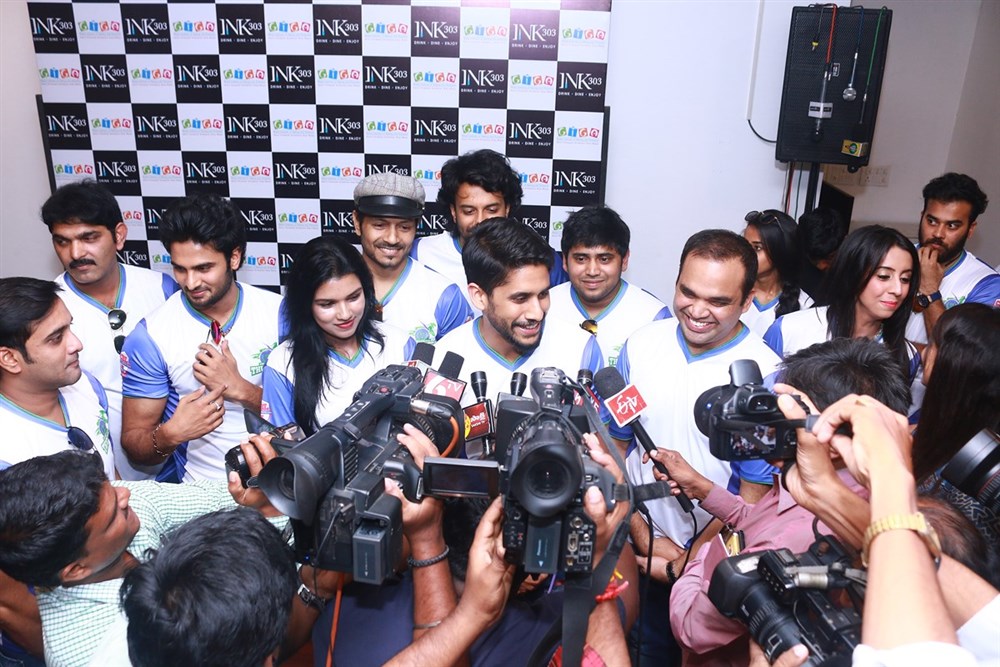 CBL (Celebrity Badminton League) Telugu Thunders Team Jersey Launch held in Chennai. Celebs like Naga Chaitanya, Sanjana Galrani, Tarun, Apoorva Srinivasan, Seerat Kapoor, Hemachandran Nandini Vijay and others graced the press meet. CBL Telugu Thunders Team Jersey,CBL Telugu Thunders,Telugu Thunders,Naga Chaitanya,Sanjana Galrani,Tarun,Apoorva Srinivasan,Seerat Kapoor,CBL Jersey Launch,CBL Jersey Launch pics,CBL Jersey Launch images,CBL Jersey Launch photos,CBL Jersey Launch stills,C