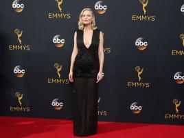 68th Primetime Emmy red carpet,68th Primetime Emmy Awards,Emmy Awards,Priyanka Chopra,Emily Ratajkowski,Taraji P. Henson,Shiri Appleby,Sarah Paulson,Hari Nef,Kerry Washington,Kate McKinnon,Sofia Vergara,Laverne Cox,Mandy Moore,Jane Krakowski,Neve Campbell