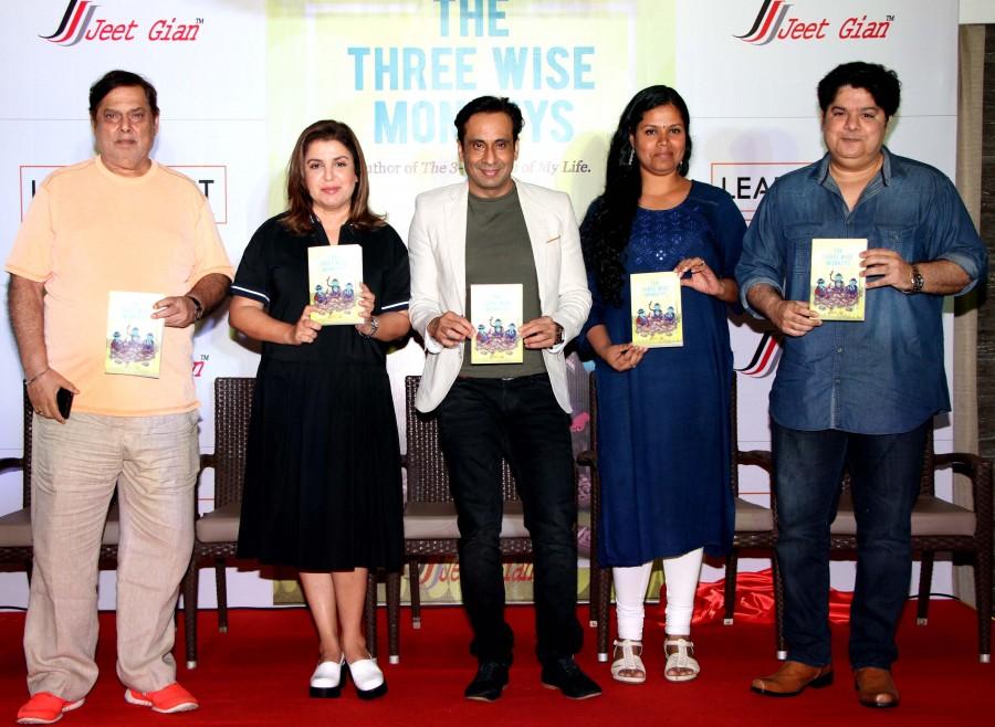 Amidst great tongue-in-cheek humour, jokes and gags blockbuster comedy trio Farah Khan, Sajid Khan and David Dhawan launched author Jeet Gian's second book The Three Wise Monkeys at Sun & Sand, Juhu, Mumbai. Farah Khan,Sajid Khan,David Dhawan,Jeet Gian's The Three Wise Monkeys,The Three Wise Monkeys,Jeet Gian
