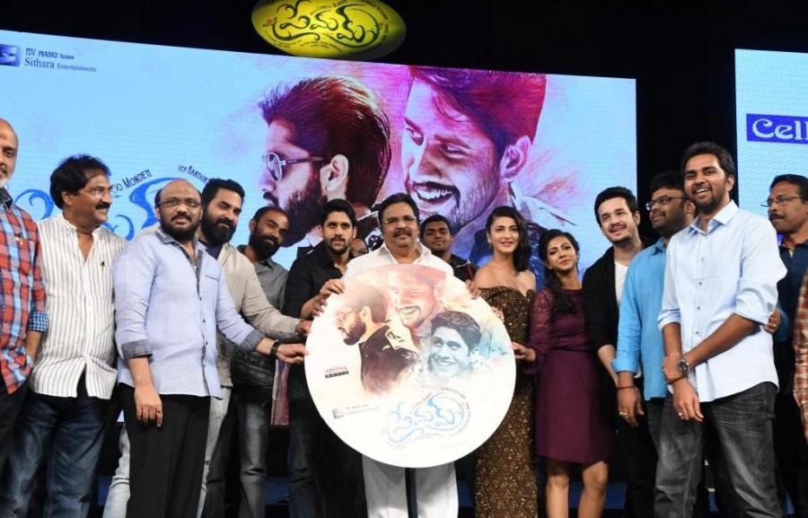 Telugu movie Premam Music Launch event held at Hyderabad. Celebs like Nagarjuna, Akhil Akkineni, Naga Chaitanya, Madonna Sebastian, Shruti Haasan, Naga Vamsi Suryadevara, Chandoo Mondeti, Gopi Sunder, PDV Prasad, Karthik Ghattamaneni, Rajesh Murugesan, Brahmaji, Kotagiri Venkateswara Rao, Avantika Vandanapu, Narra Srinu, KL Damodar Prasad, Prasad V. Potluri, Nikhil Siddharth, BV Nandini Reddy, S Radha Krishna, Suma, Dasari Narayana Rao, Naresh Iyer, Shree Mani, Alphonse Putharen, Purna chary, Vanamali, Vijay Yesudas, Krishna Madineni, Haricharan, Sachin Warrier, Karthik, Ranjith, Ramajogayya Sastry and others graced the event. Premam,Premam music launch,Premam music launch pics,Premam music launch images,Premam music launch photos,Premam music launch stills,Premam music launch pictures,Premam audio launch,Premam audio launch pics,Premam audio launch images,Premam audio launch p