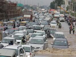 Heavy rains cause floods,Hyderabad,Heavy rain in Hyderabad,Hyderabad rainfall,Flood in Hyderabad,flooded roads in Hyderabad