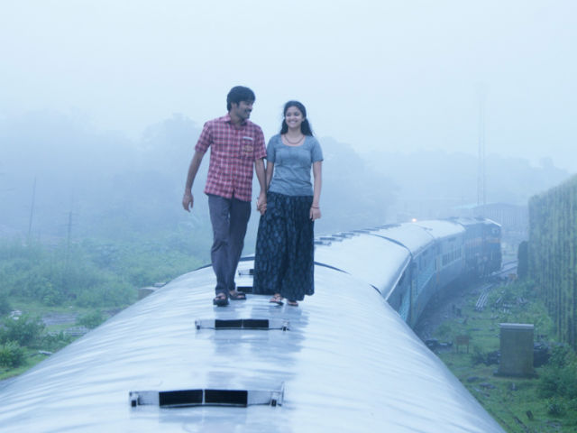 Thodari is an upcoming Tamil romantic thriller movie written and directed by Prabhu Solomon and produced by Sathya Jyothi Films. The film stars Dhanush and Keerthy Suresh in the lead roles. In the film, Dhanush plays a pantry worker. Dhanush,Keerthy Suresh,Dhanush and Keerthy Suresh,Thodari,Thodari movie stills,Thodari movie pics,Thodari movie images,Thodari movie pictures,Thodari movie photos,Thodari pics,Thodari images,Thodari stills,Thodari pictures