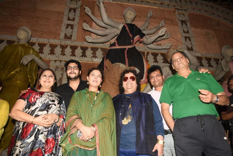 At the unveiling of the murti present were Bhappi Lahiri, Mrs.Shamita Mukherji, Bappa Lahari, Debu Mukherji, Aneel Murarka* and the Making Murti ceremony of Maa Durga's idol 17' feet tall and 50 ton weight which will be installed (Sthapana) and only murti to be fork lifted ,at one of those biggest and oldest Pujas in Mumbai- North Bombay Sarbojanin Durga Puja Samiti 2016. Durga Puja Samiti 2016,Durga Puja Samiti,Durga Puja,Bhappi Lahiri,Shamita Mukherji,Bappa Lahari,Debu Mukherji,Aneel Murarka,Maa Durga