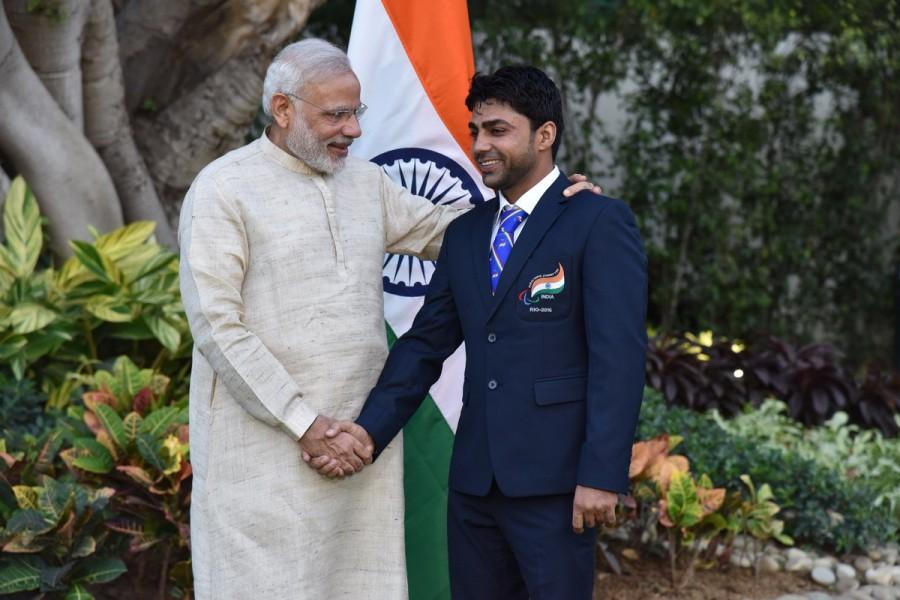 PM Narendra Modi meets India's Rio Paralympics medallists. Narendra Modi,PM Narendra Modi,Narendra Modi Rio Paralympics medallists,Rio Paralympics medallists,Rio Paralympics,India's Rio Paralympics medallists