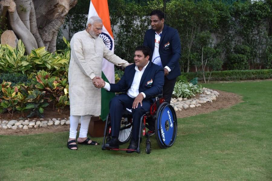 PM Narendra Modi meets India's Rio Paralympics medallists. Narendra Modi,PM Narendra Modi,Narendra Modi Rio Paralympics medallists,Rio Paralympics medallists,Rio Paralympics,India's Rio Paralympics medallists