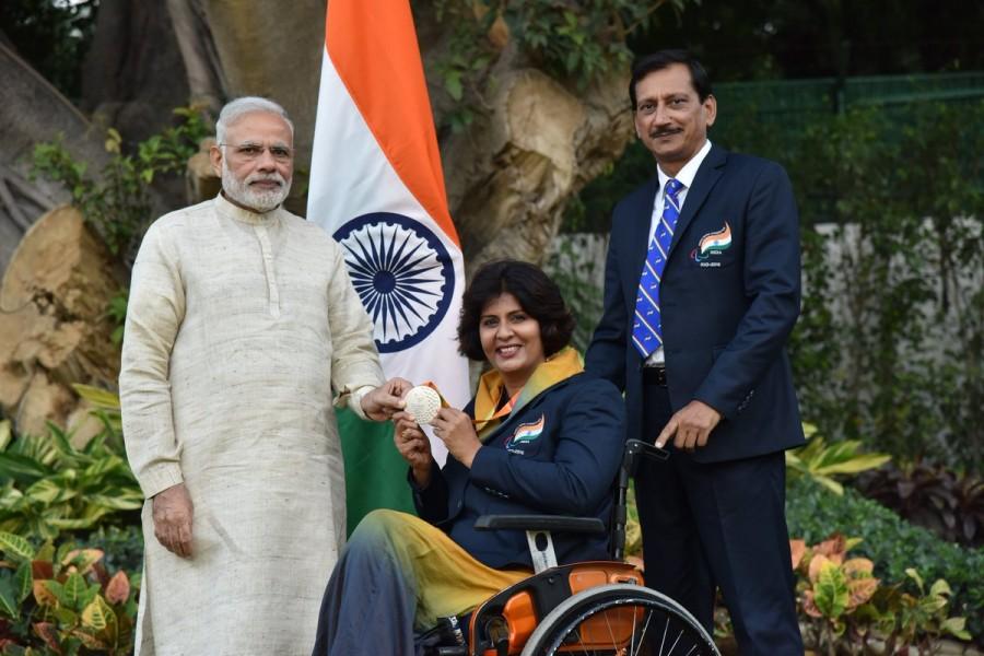 PM Narendra Modi meets India's Rio Paralympics medallists. Narendra Modi,PM Narendra Modi,Narendra Modi Rio Paralympics medallists,Rio Paralympics medallists,Rio Paralympics,India's Rio Paralympics medallists
